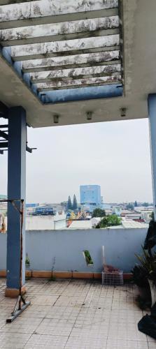 Bán nhà Bình Chánh, Quốc lộ 1A, hẻm xe hơi, 80m2, 2 lầu, chỉ 3.X tỷ - 3