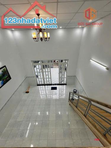 Bán nhà phường Tam Hiệp gần chợ Tân Mai hẻm xe hơi sau Rita Võ sổ hồng 128m2 giá 4.35 tỷ - 3