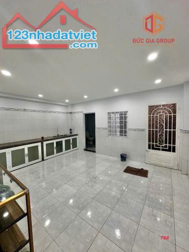 Bán nhà phường Tam Hiệp gần chợ Tân Mai hẻm xe hơi sau Rita Võ sổ hồng 128m2 giá 4.35 tỷ - 4
