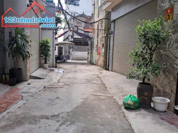 BÁN NHÀ PHỐ TRẠM LONG BIÊN - Ô TÔ VÀO NHÀ - HÀNG XÓM AEON - GIÁ HƠN 7 TỶ - 3