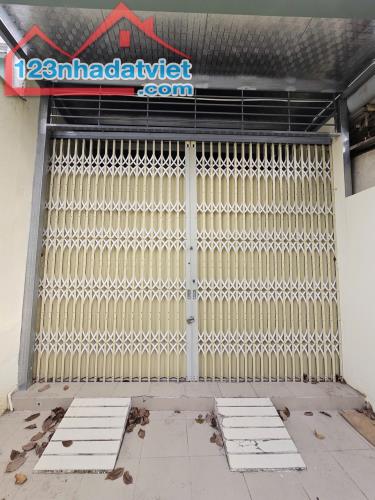 Bán nhà mặt tiền kênh 19 tháng 5B, Tây Thạnh, Tân Phú