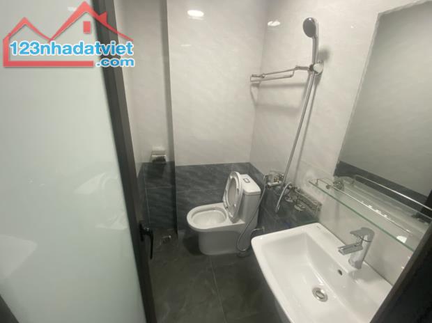 Bán Tòa Nhà Dịch Vụ Minh Khai 7 tầng, 102m2,Mt 6.5m, ô tô vào nhà. - 3