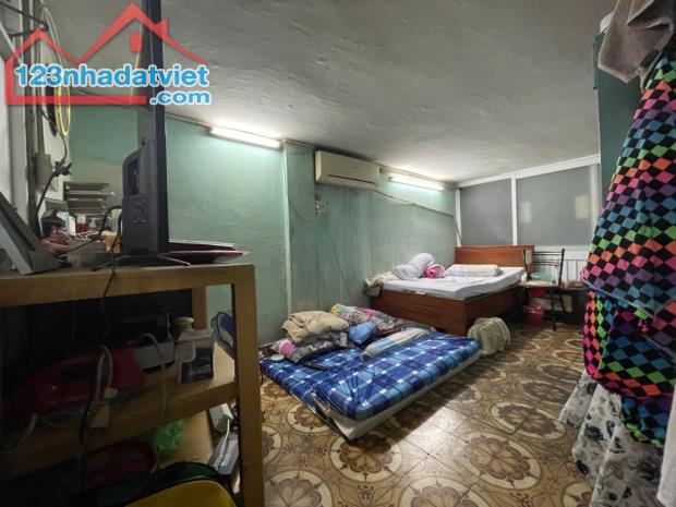 BÁN CĂN HỘ MẶT TIỀN ĐƯỜNG TRẦN PHÚ ,TẠI TRUNG TÂM Q5 -GIÁ 4 TỶ - 1