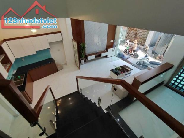 BÁN NHÀ 4T LÔ GÓC NGÕ LÊ THANH NGHỊ THÔNG TRƯƠNG MỸ TRUNG TÂM TP HẢI DƯƠNG - 2