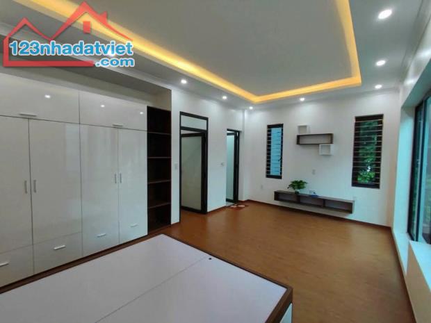BÁN NHÀ 4T LÔ GÓC NGÕ LÊ THANH NGHỊ THÔNG TRƯƠNG MỸ TRUNG TÂM TP HẢI DƯƠNG - 4