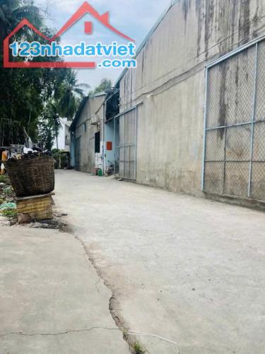Cần bán nhà tân thạnh đông 105m2 chỉ với giá 840 triệu - 1