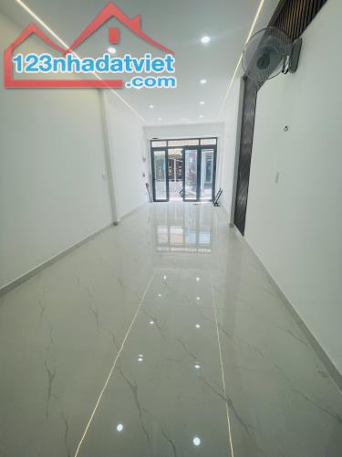 GIÁ TỐT QUÁ, Nhà HXH 1/ gần chợ Lê Đức Thọ, 80m2, 5.6 tỷ TL 0964364745 - 1