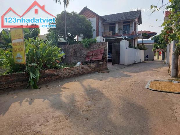 Chủ nhờ e, bán 76.5m2, mt6m, ô tô tránh ô tô, ngõ thông, 2.1 tỷ. Thanh Trí, Sóc Sơn. - 3