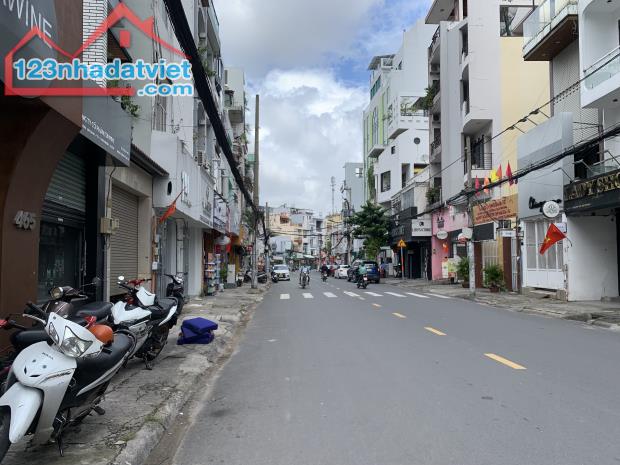 Nhà Đẹp Chính Chủ - (4,5M x 11,5) 3 Tầng Đúc(Nở Hậu ) Với 4PN,5WC Huỳnh Văn Bánh - PN - 5