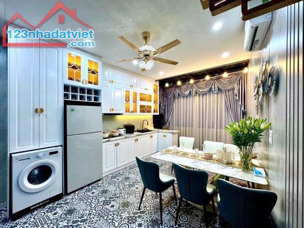 Nhà phố Lương Định Của – Ngõ nông - Nhà đẹp – Thang máy – 35m2 – 5 tầng – 8.65 tỷ - 3