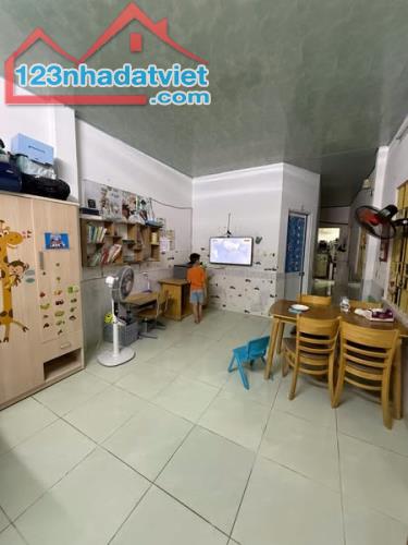 Bán nhà quận Liên Chiểu, Nhà Cấp 4 kiệt oto Đà Sơn 85mv 2PN