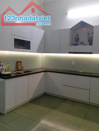 Bán Nhà 2 Tầng Mặt Tiền Kinh Doanh Lê Đại Hành, Gần Chợ Tây Lộc - 2