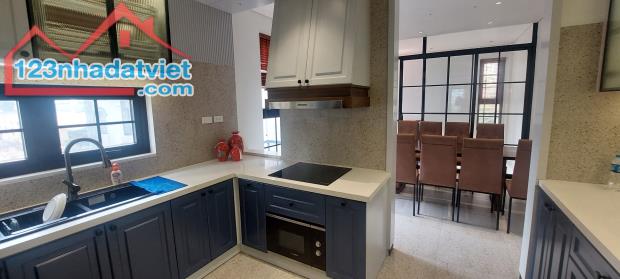 Bán nhà Phố Hồng Tiến, Vị Trí Đắc Địa, Gara, Bể Cá Koi, Đẹp Như Khách Sạn 5 Sao. - 5