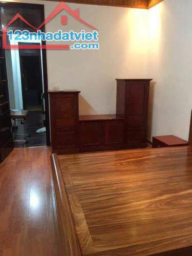 Bán Nhà Phân Lô Phố Phạm Thận Duật, DT60m2 x 5 Tầng, Oto Vỉa hè Giá chỉ Hơn 16 Tỷ