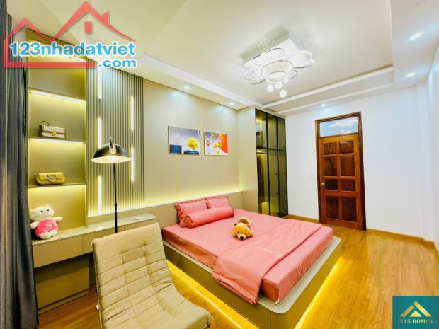 BÁN NHÀ CHÍNH KINH – THANH XUÂN – TRUNG TÂM - 35MX5 TẦNG  – NHÀ ĐẸP 4 TẦNG – CHỈ 6.4 TỶ - 1