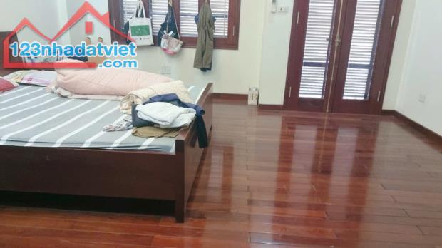 Cần bán gấp nhà Hoàng Liệt ngõ rộng sát mặt Phố 48m2 4 tầng 8tỷ - 3