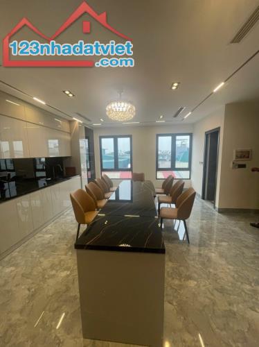 Bán nhà Nguyễn Văn Cừ,Long Biên 7 tầng,52m,mt4.7m oto vào nhà nhỉnh 18 tỷ - 2