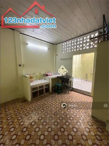 🏡 Bán nhà Tô Hiến Thành, Q.10, 94m² gần Vạn Hạnh Mall, 9.x tỷ!