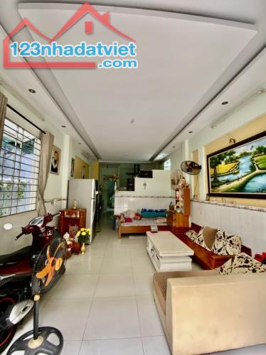 Bán nhà 90m2, Hẻm xe hơi Đường Vườn Lài, Quận Tân Phú - 1