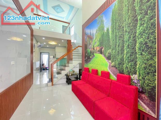 Bán Nhà Phường Quang Vinh, gần Ngã Tư Cầu Hoá An, gần đường Cách Mạng Tháng 8 - 1