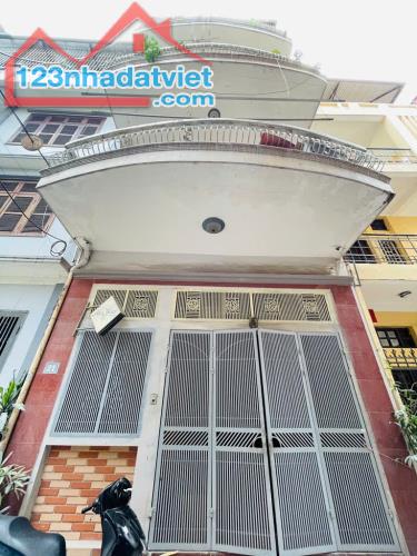 NHÀ TÂY SƠN, ĐỐNG ĐA, GẦN PHỐ, Ô TÔ QUA NHÀ, CHỈ 15.6 TỶ - 1
