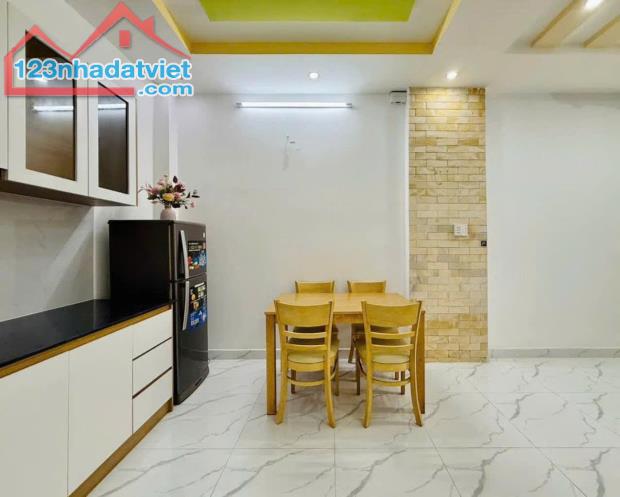 GẦN EMART PHAN HUY ÍCH - P12 GÒ VẤP -NHÀ MỚI KENG - HẺM XE HƠI THÔNG - 4PN- 45 M2 -6X TỶ - 2