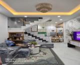 Nhà đẹp, mới hẻm xe hơi vừa ở vừa làm spa Nguyễn Văn Quá, 2 tầng BTCT - chỉ 3.xx tỷ