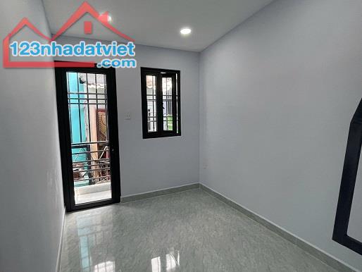 Bán Nhà 1 Trệt 1 Lầu 1 Lửng Đường Lạc Long Quân, Phường 10, Tân Bình, HCM - 2
