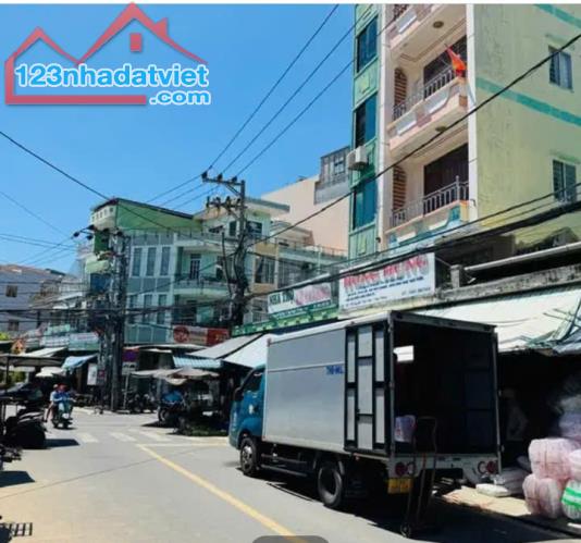 Lô đất mặt tiền cạnh chợ Đầm, mặt tiền đường Nguyễn Thái Học - phường Vạn Thạnh dt 86m