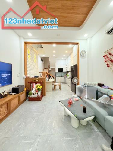 BÁN NHÀ HXH BA THÁNG HAI - 56m2 - 5 TẦNG - NHÀ MỚI BAO ĐẸP, LH:0908728638 - 4