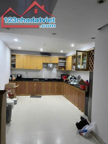 PL Lê Trọng Tấn - GARA OTO KINH DOANH DT 52m2 4 tầng MT 3.8m Giá 13.5 tỷ - 2