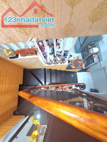 Bán Nhà Đẹp Quận 7,Ngay Marketing Đ.Tân Mỹ ,4 Lầu 6Pn ,Chỉ Nhĩnh 4 Tỷ(TL) - 2