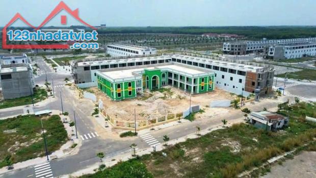 LÔ ĐẤT VỊ TRÍ ĐẸP- GIÁ TỐT CẦN BÁN NHANH Lô Đất dự án 5F Amara Bàu Bàng tỉnh Bình Dương