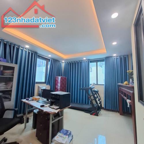 Bán nhà Kim Giang ngõ nông 3 bước ra ô tô 46m2 4tầng 8tỷ - 4
