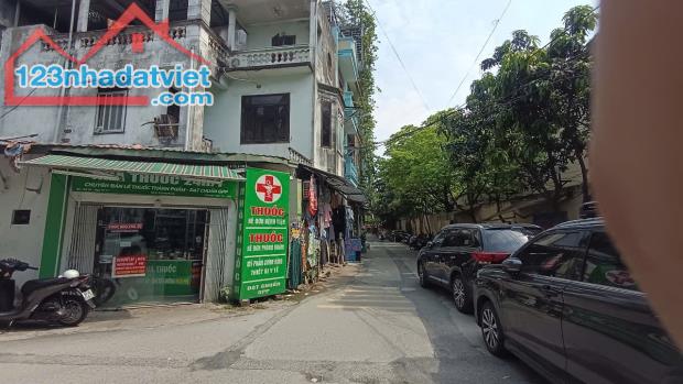 Bán Nhanh Trong Tháng Phân Lô 2 Thoáng Đống Bát – Ô Tô Đỗ Cửa – 62m2 - Đủ Công Năng - 2