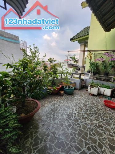 Siêu phẩm nhà MT Trưng Vương 3 ,Trung Chánh, 3T x 67m2 ,Giá chỉ 6.0 tỷ(TL) - 4