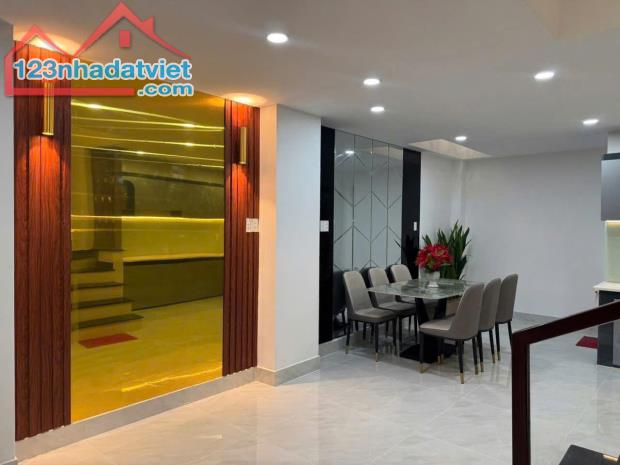 Bán nhà 1 xẹc Hà Huy Giáp,hẻm xe hơi. Quận 12 - 4