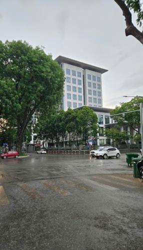 BÁN NHÀ PHỐ VIP QUẬN BA ĐÌNH, 7 TẦNG THANG MÁY, VỈA HÈ RỘNG, KINH DOANH – 60M², 40 TỶ - 1