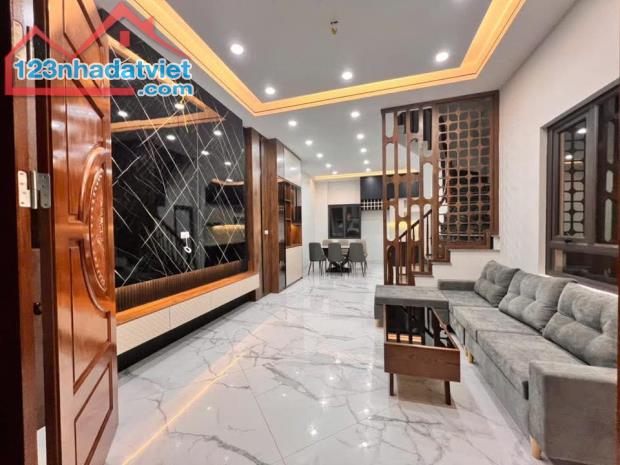 Nhà đẹp Nguyễn An Ninh,  ô tô vào nhà, phân lô kinh doanh tốt, sát mặt phố - 2