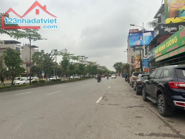 Bán nhà: Cổ Linh, vỉa hè ô tô tránh, dt 115m, giá 3.4 tỷ - 1