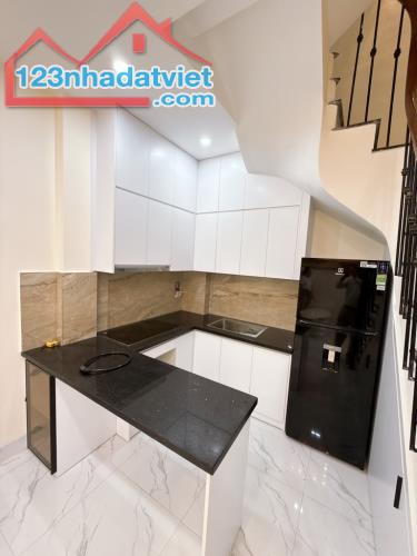 Nhà đẹp, full nội thất, ngõ rộng thênh thang, gần ô tô tránh, nhiều tiện ích - Trương Định - 2