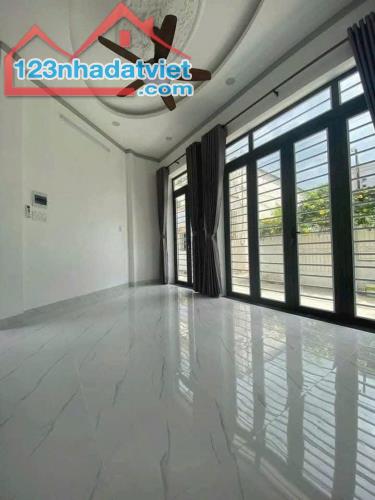 Nhà sổ riêng mới xây 1 trệt 1 lầu 3.1 tỷ/78 m2 - 2