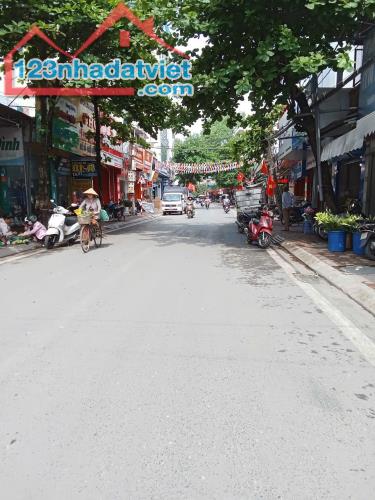 BÁN ĐẤT CHÍNH CHỦ ĐA TỐN GIA LÂM Ô TÔ ĐỖ CỬA DT 50M GIÁ 3.8 TỶ CÓ TL LH  XEM ĐẤT