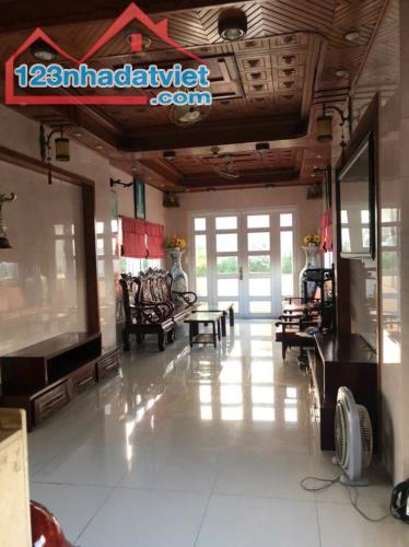BÁN NHÀ MĂT TIỀN KINH DOANH -TÔ NGỌC VÂN QUẬN 12 - DT 100M2 - BÁN GẤP GIẢM 500TR - GIÁ - 2