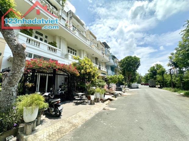 🌟 BÁN NHÀ 5 TẦNG ĐẸP – KHU DÂN CƯ GREENLIFE 13C – GIÁP QUẬN 8 – GIÁ CHỈ 8.9 TỶ 🌟 - 3