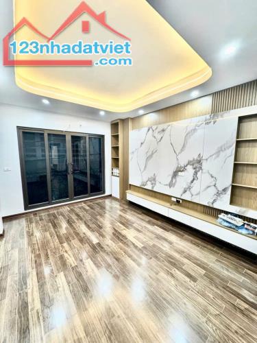 🔥 BÁN CCMN TRUNG TÂM CẦU GIẤY – 9 PHÒNG KHÉP KÍN – DÒNG TIỀN ỔN ĐỊNH 50 TRIỆU/THÁNG 🔥 - 2