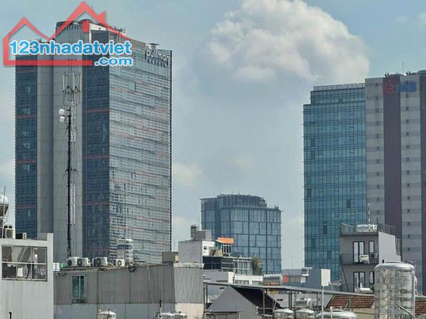 🏡5.7Tỷ NHÀ QUẬN 1,30M Ra HXH 5Tầng Mới Đẹp, ặng Nội Thất,TNT 14Tr,Sổ A4 - 1
