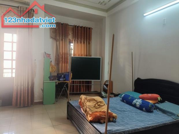 ♣ Đường Nhựa QH 5m Thi Sách Hải Châu gần Cổng Sâu Bay, 65m2, 2.5 tầng cứng sạch 5.2 tỷ - 1