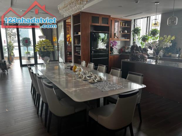 Nhà mặt phố Xuân La Tây Hồ, 126m2, thang máy 5 tầng siêu đẹp, kinh doanh sầm uất, 56,2 tỷ - 1