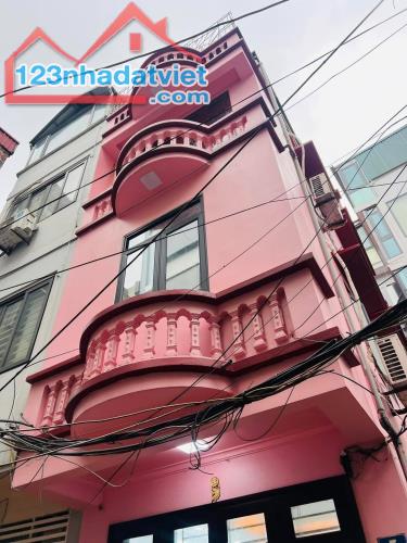 Bán nhà đẹp phố Lạc Long Quân 35/40m2 5tầng mặt tiền 4.3m 6.99 tỷ Cầu Giấy